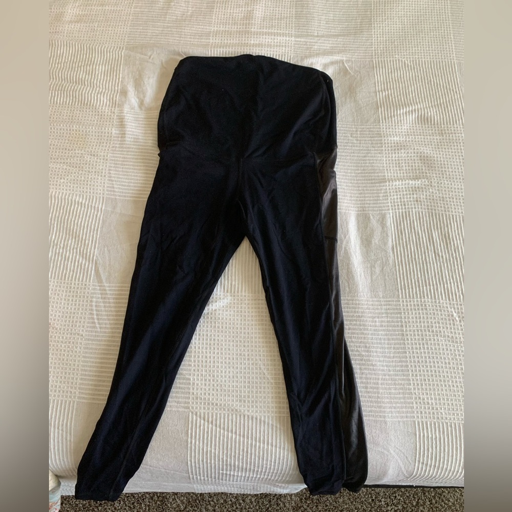 Black maternity leggings